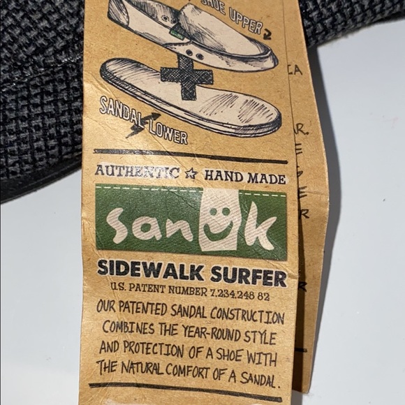 SANUK shoes - Picture 3 of 3